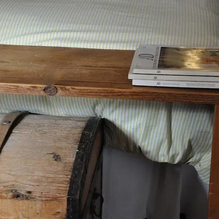 Bed & Breakfast Suite45 *