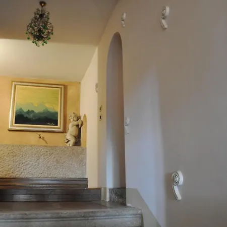 לינה וארוחת בוקר Suite45 טריאסטה